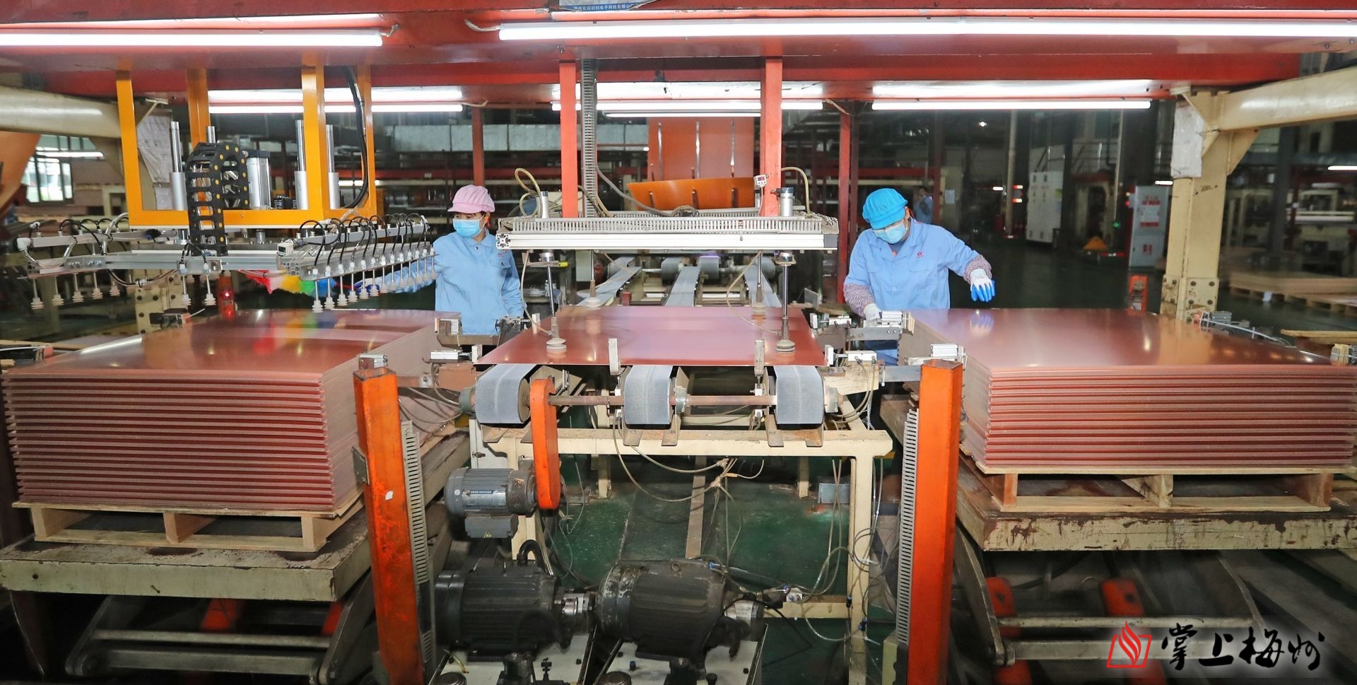 工業(yè)技改增產(chǎn)能 疫情之下“選客戶”！威利邦電子2021年產(chǎn)值突破10億元大關(guān)